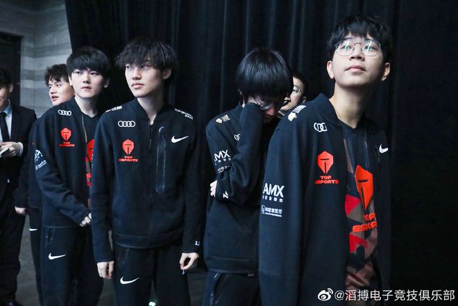 对比 对比